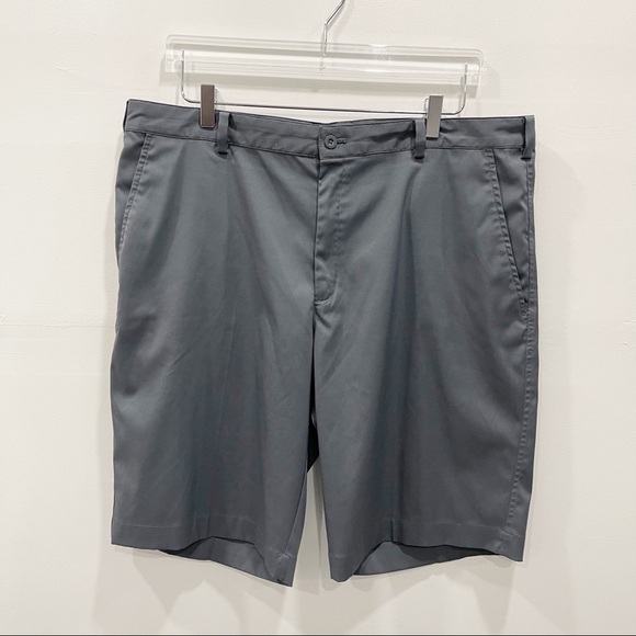 Nike Men’s Golf Dri-Fit Grey Shorts Athletic Casual Size 38 - Picture 1 of 5